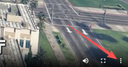 步骤1：点击播放器右下角三点